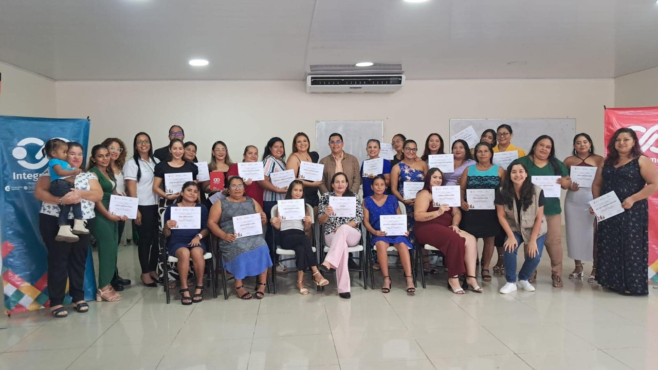 Graduación de cursos gestionados por la Municipalidad