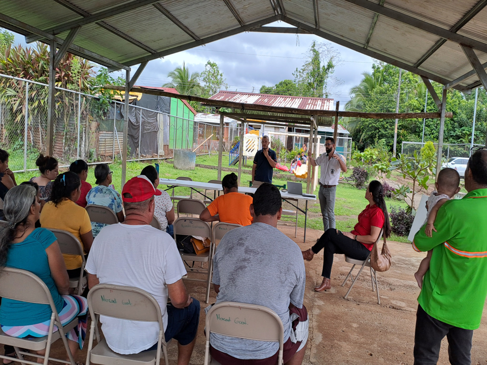 Consulta comunal para la construcción del puente Betania