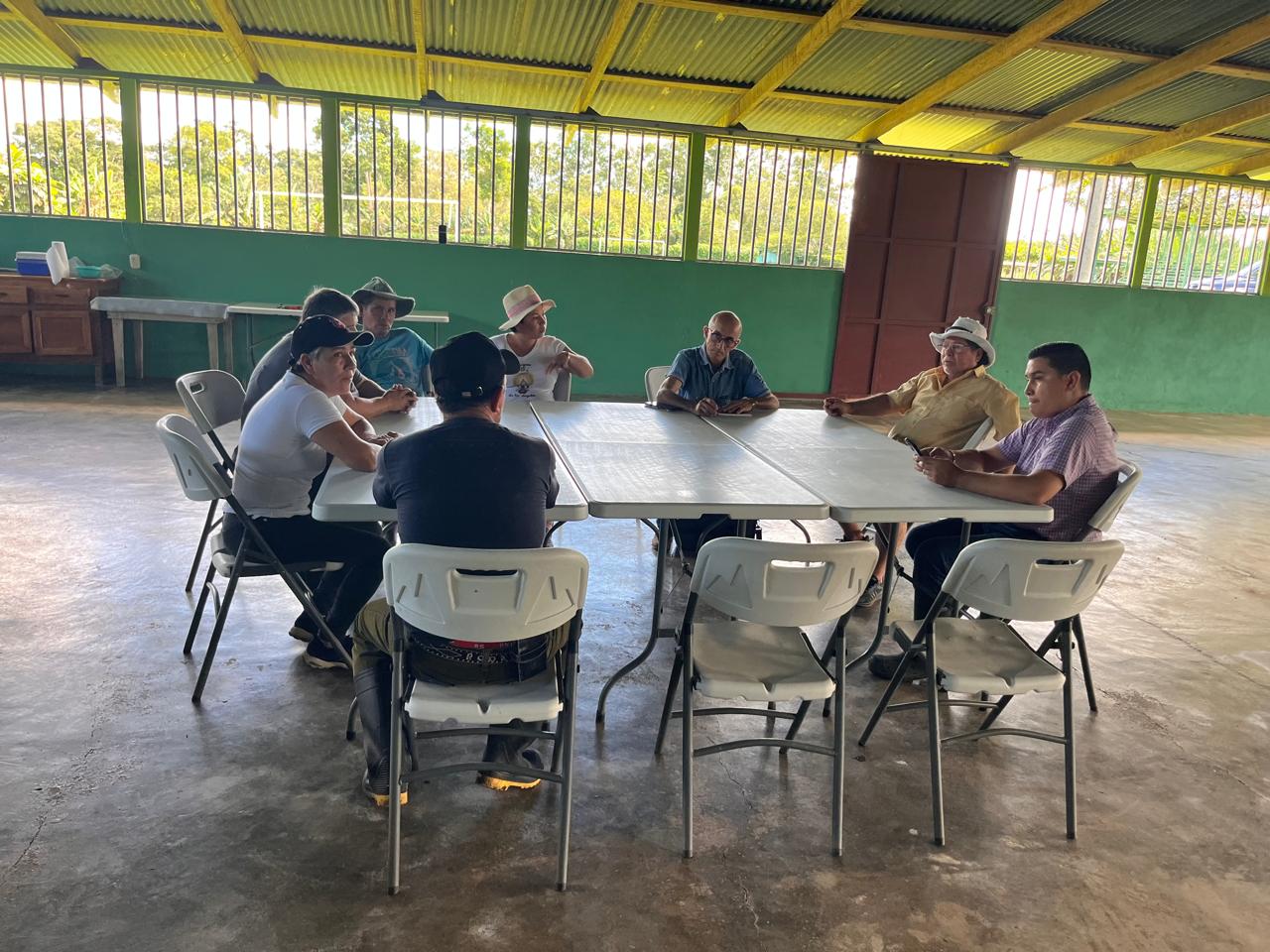 Reunión preoferta construcción puente Betania